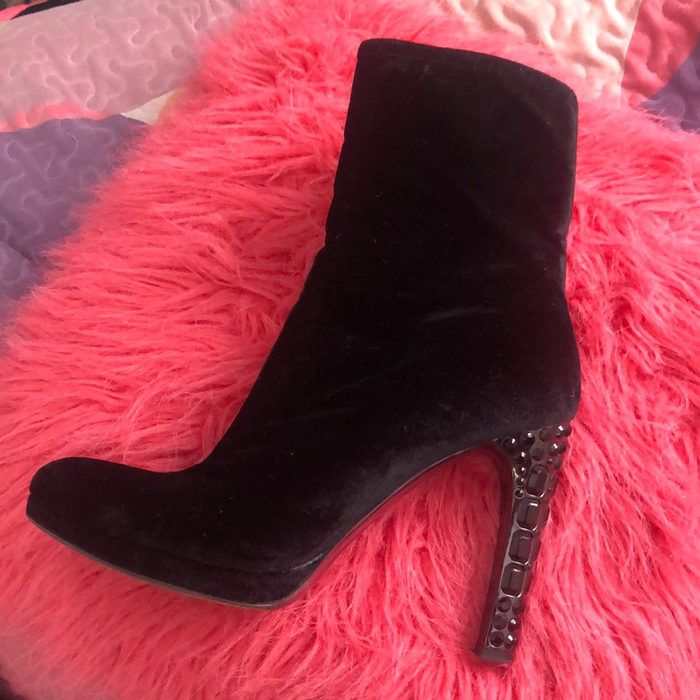 Mid leg black leather/velvet Miu Miu boots